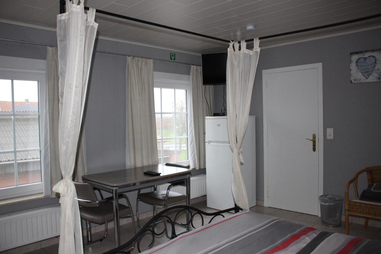 Breeden Steeger Hoeve Lichtervelde Exteriér fotografie