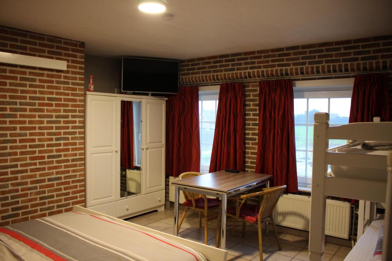 Breeden Steeger Hoeve Lichtervelde Exteriér fotografie